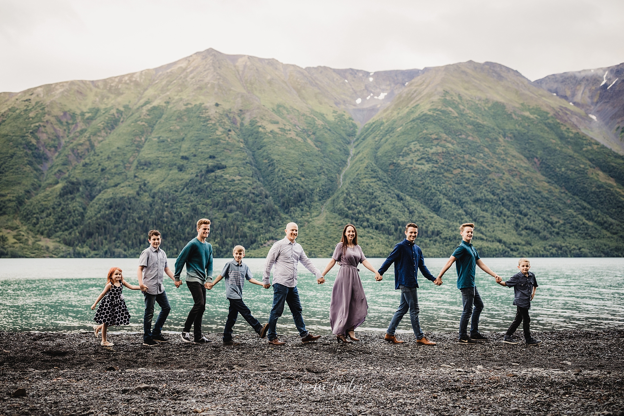kenai lake and mountain family portrait session soldotna, alaska family portrait photographer